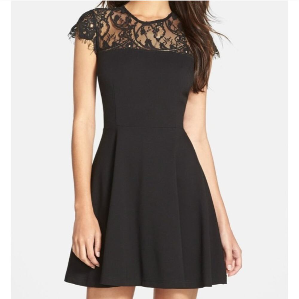 BB Dakota Cindy Lace Fit n' Flare Dress Black Small